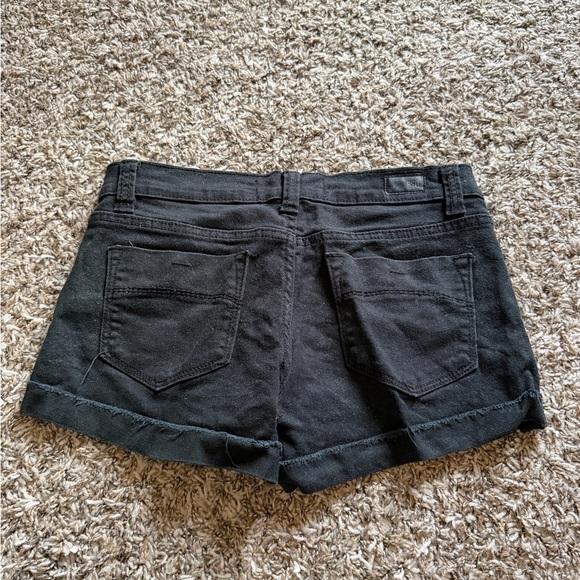 Women’s Black RSQ Jean Shorts - Picture 3 of 5
